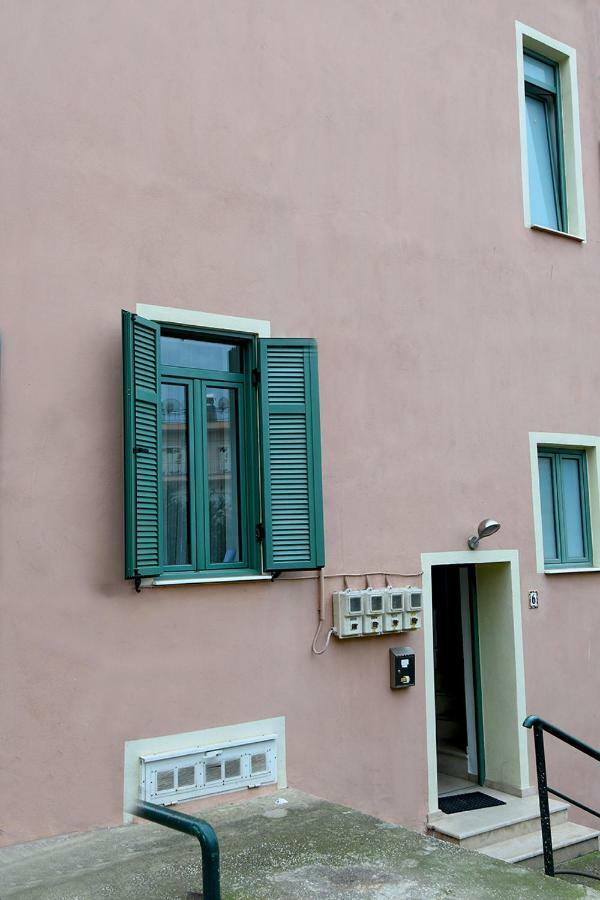 Sofokleous Apartment Kavala Bagian luar foto